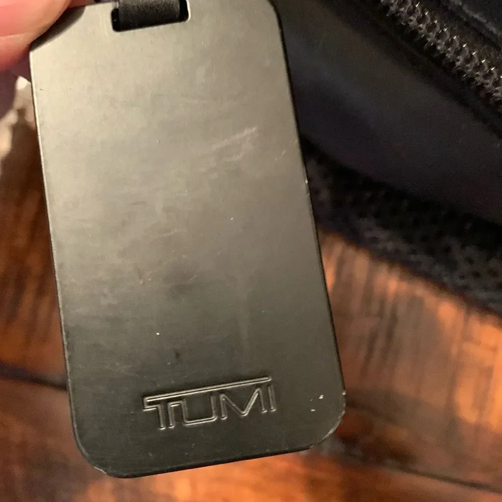 Tumi Virtue Courage Laptop Computer Backpack Navy/Black Leather Trim – Used